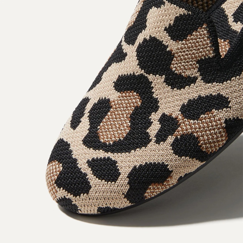 Rothy’s THE LOAFER, Size 10.5, in Desert Cat / Leopard Print - Picture 5 of 15